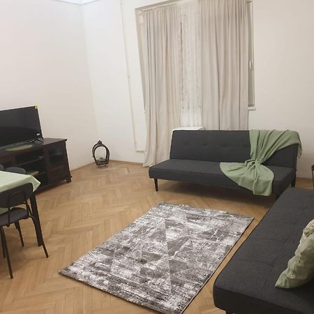 M&Ns Apartment Budapest Exterior photo