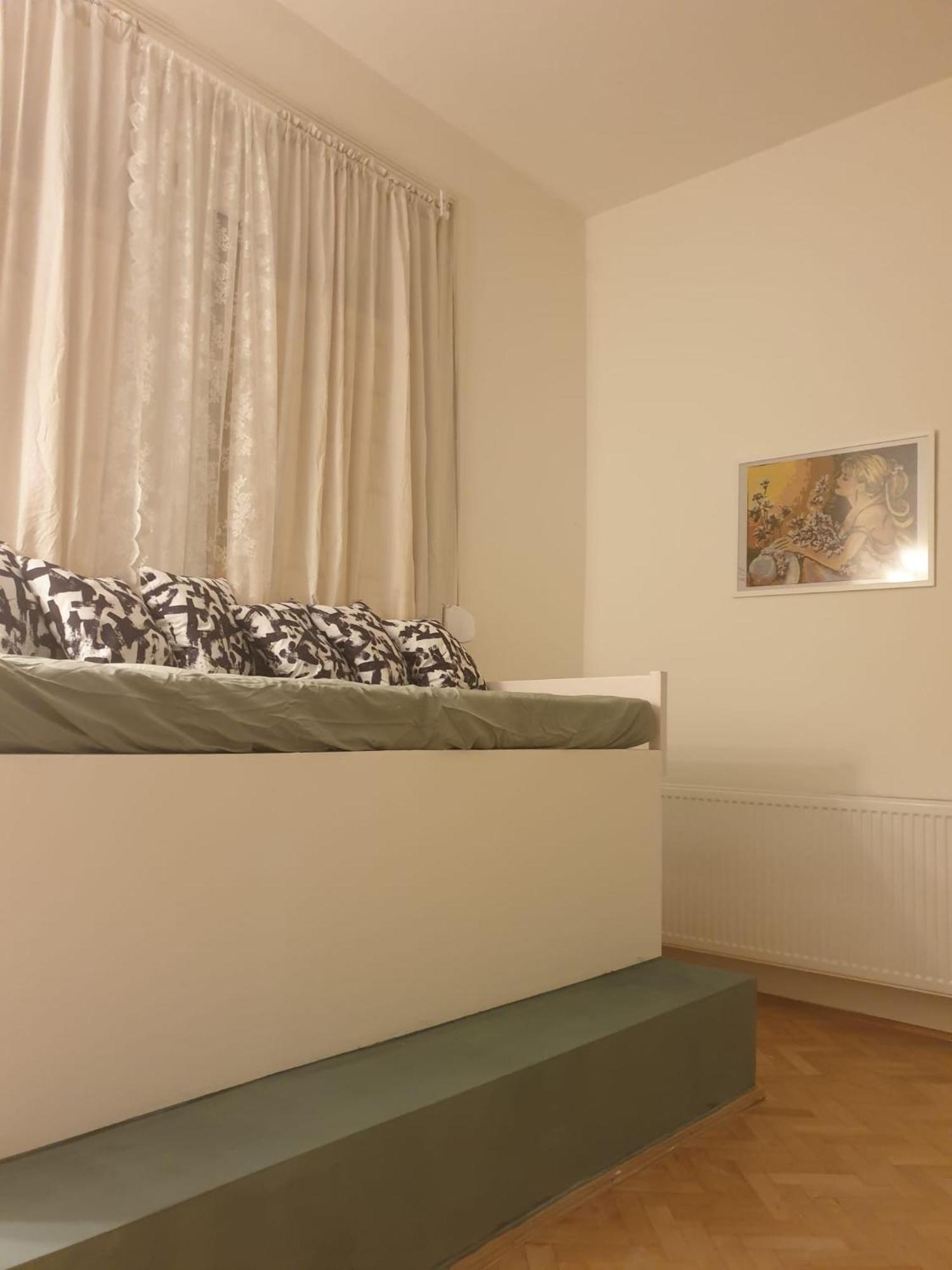 M&Ns Apartment Budapest Exterior photo