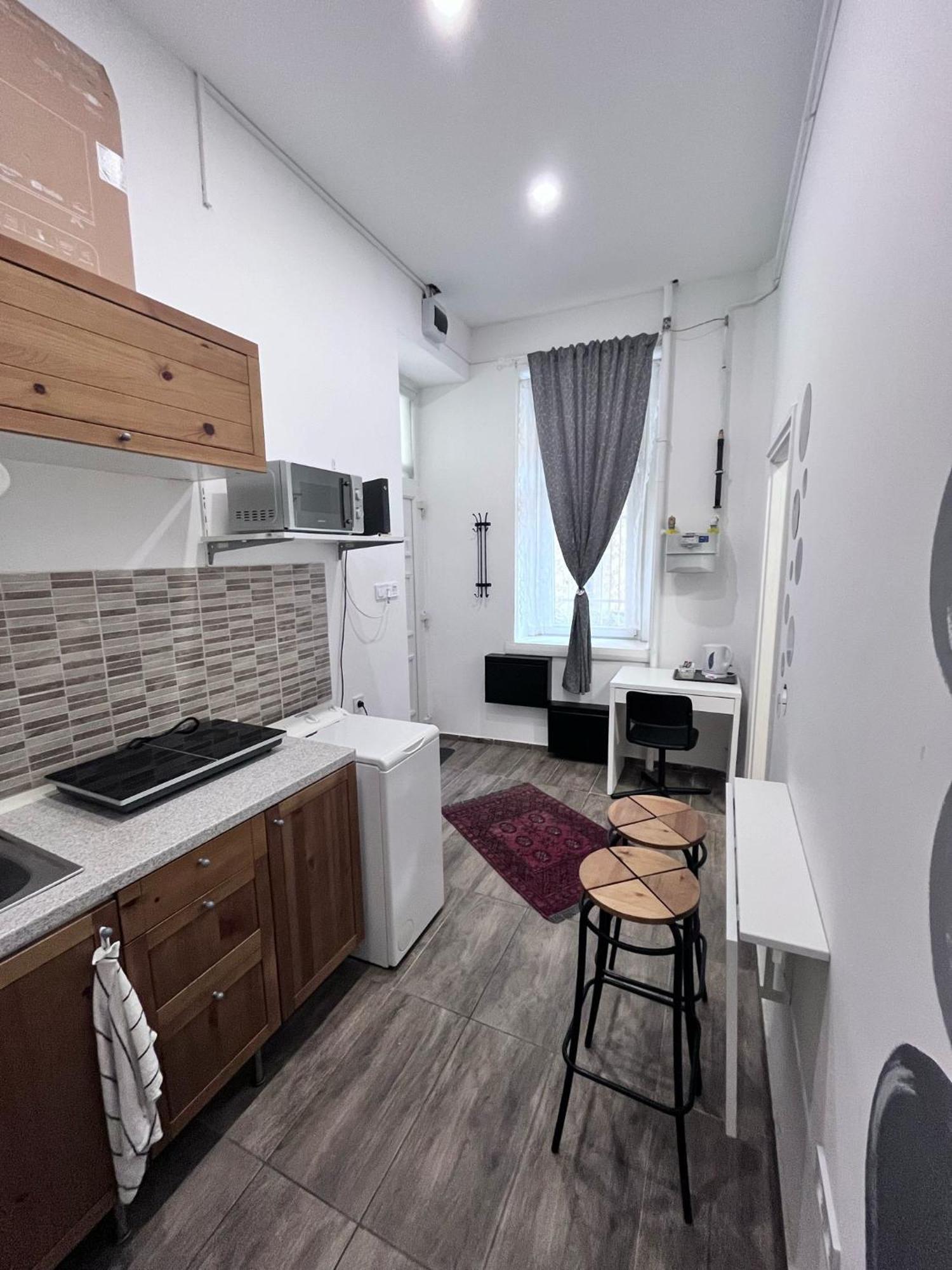 M&Ns Apartment Budapest Exterior photo